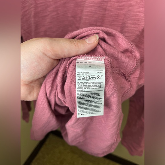 Brand new women’s old navy long sleeve top in a off pink rose color size M - Picture 6 of 8